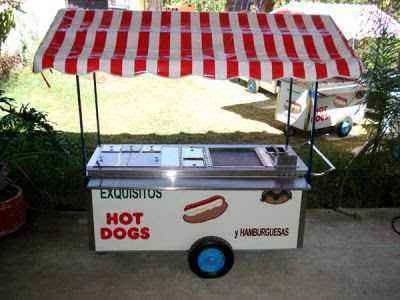 Iniciar un negocio de Hot Dog Cart sin dinero